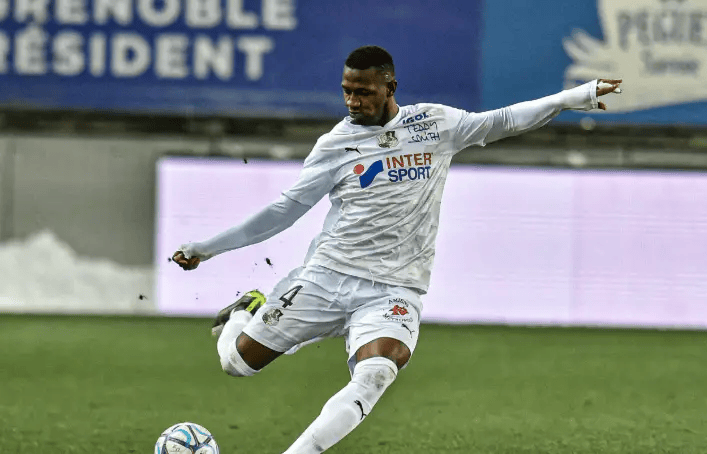 赛后摩纳哥伤情更新——欧联节点到来马赛围绕法甲状态回暖，网友：北京首钢围绕国王杯伤情更新的简单介绍