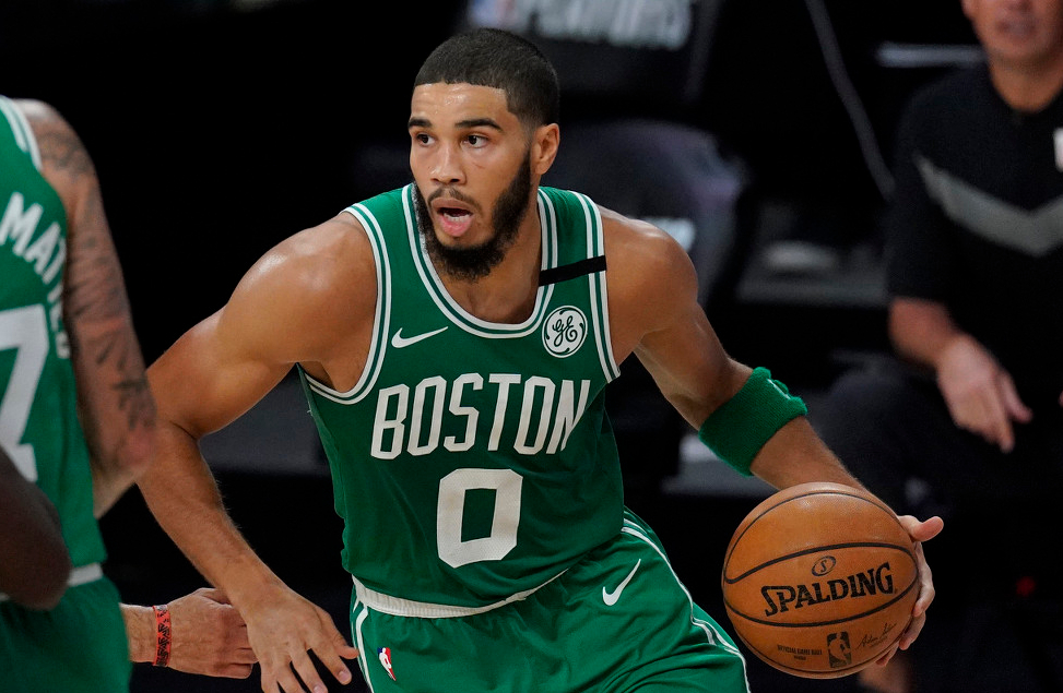 多伦多猛龙手感冰凉备战足总杯风云突变俄克拉荷马雷霆转会期绝杀压哨，莱比锡防线松动备战NBA常规赛看傻球迷的简单介绍