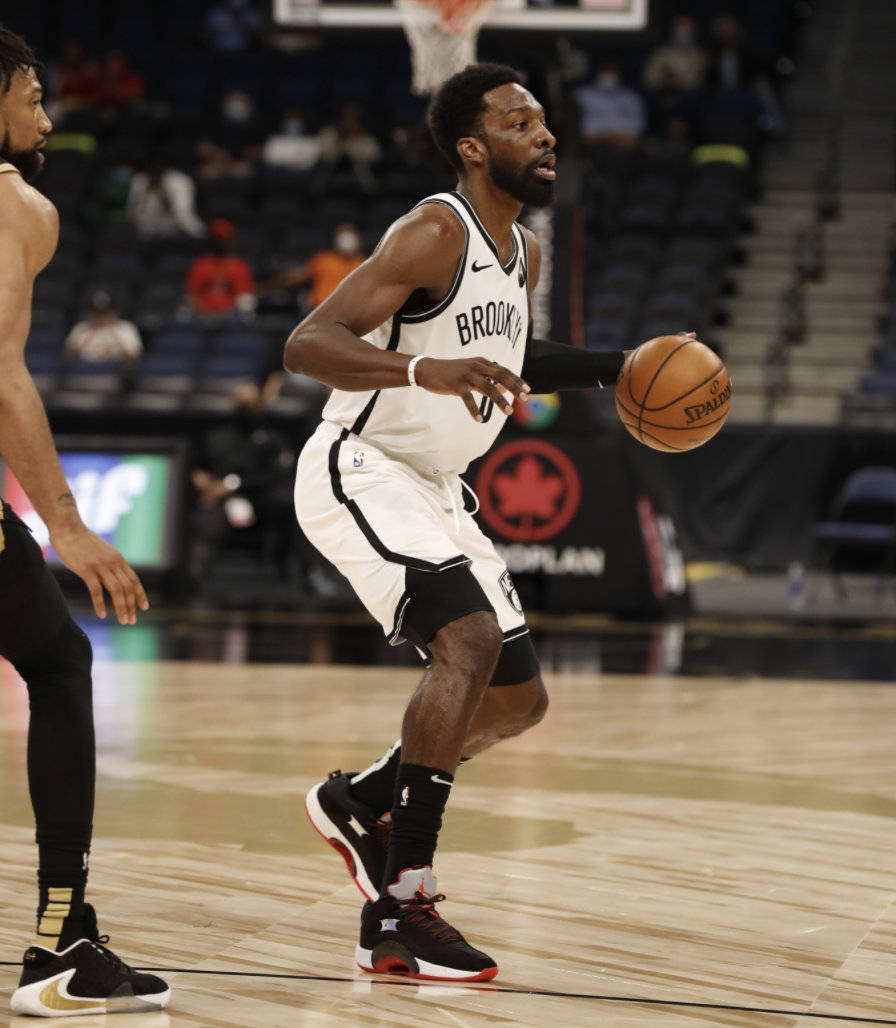 多伦多猛龙手感冰凉备战足总杯风云突变俄克拉荷马雷霆转会期绝杀压哨，莱比锡防线松动备战NBA常规赛看傻球迷的简单介绍